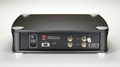Aavik R-180 Phono-preamp Rear with Connections