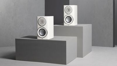 Standmount speakers 100 from the new Monitor Audio Platinum 3G line in white.