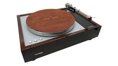 TD 1601 with leather mat (Image: Thorens)