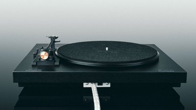 The new A1 from Pro-Ject from the rear 