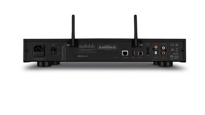 The new streamer Audiolab 7000N Play from the back