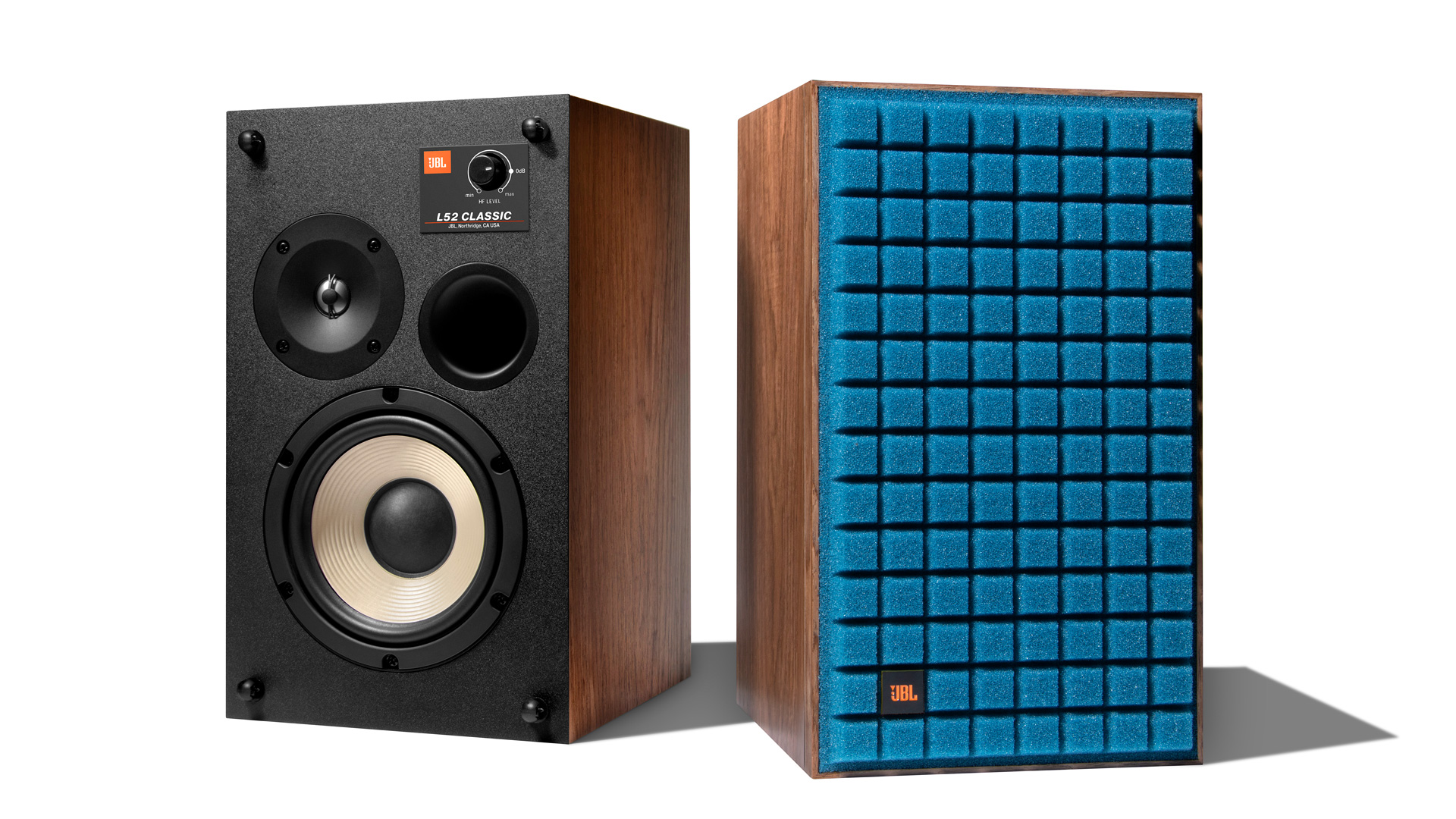 The new JBL L52 Classic without and with Grille in Blue (Image Credit: JBL/Harman Luxury Audio)