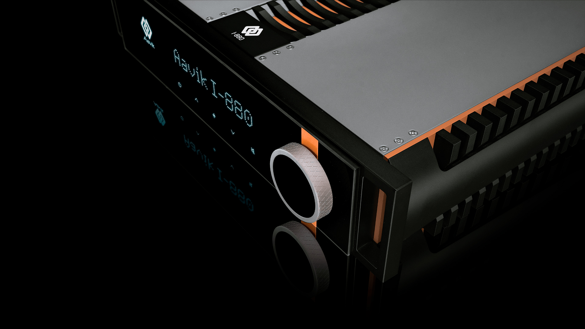 The new high end flagship I-880 integrated amplifier from Aavik (Image Credit: Aavik)