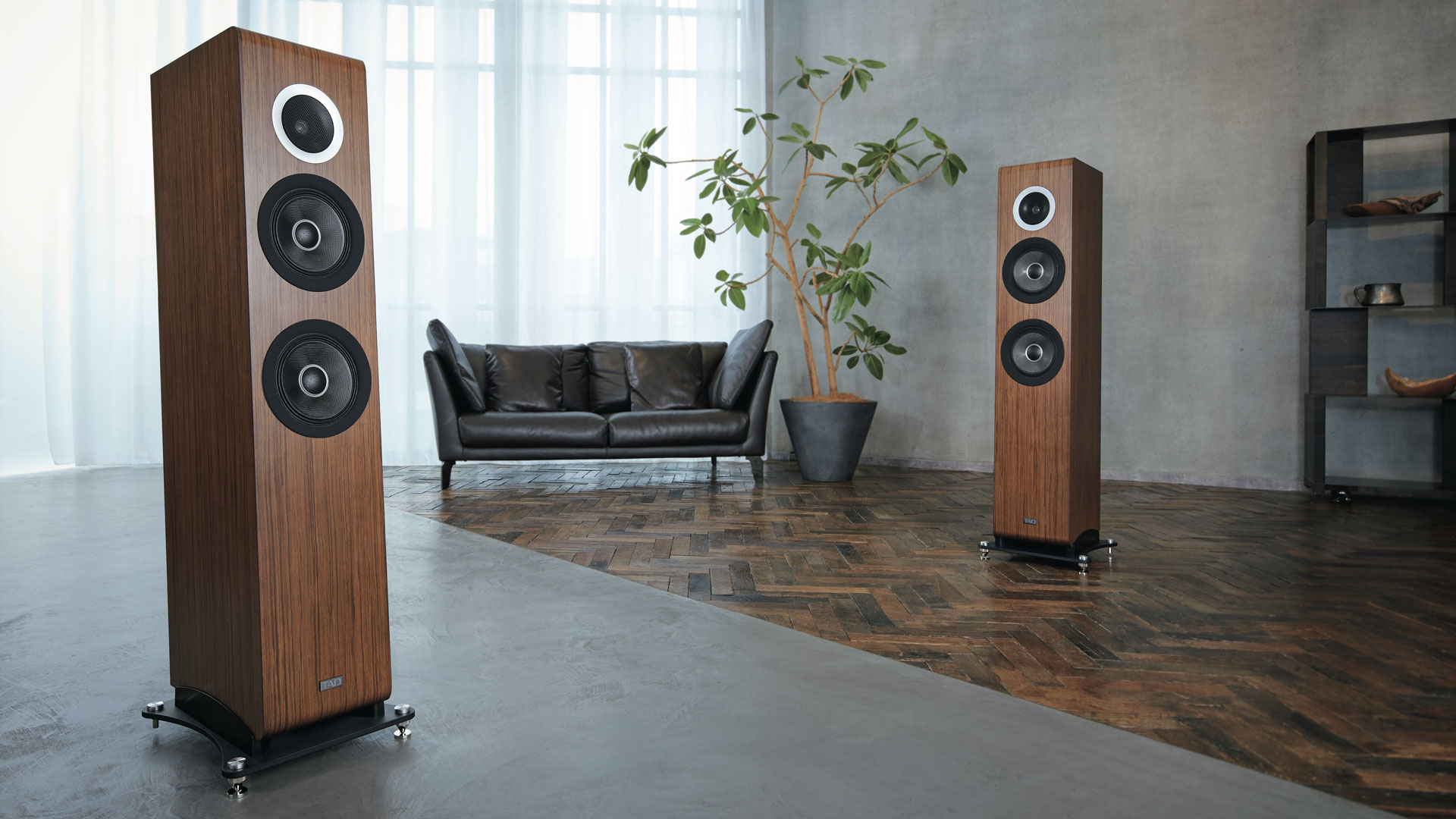 The TAD-E2 "Evolution Two" Floorstanding Speakers (Image Credit: TAD)